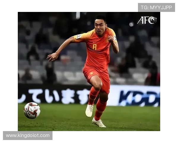 中国33号足球明星的崛起与未来发展潜力分析