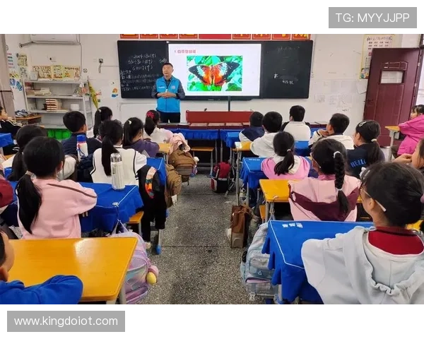 乒乓球场上的奋斗与梦想：吴娜的深度人生对话分享