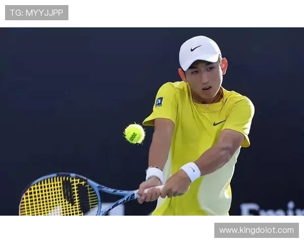 全国锦标赛回顾：成都网球队展现出色实力与团队精神