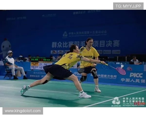 全运会精彩回顾成都羽毛球队展现出色节奏与团队默契