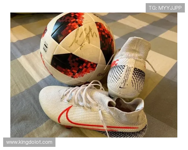 足球明星洗鞋瞬间大揭秘精美图片展现他们的独特风格与个性