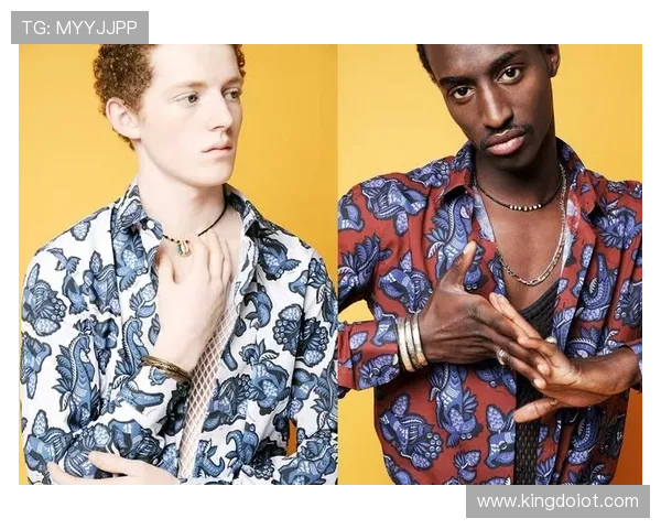 黑人足球明星展现魅力与才华引领全球运动潮流